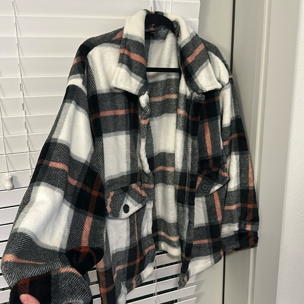 Buffalo Plaid Shaket